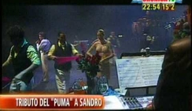 El negro Ney con la compañia de baile de Jose Luis Rodriguez el "Puma" en Luna Park - Argentina