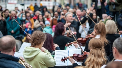 Casting músicos de orquesta clásica para rodaje de publicidad