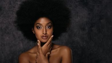 Casting modelo tipo afro de 40 años para spot publicitario en Madrid