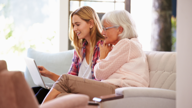 Casting abuelas con sus nietos para publicidad