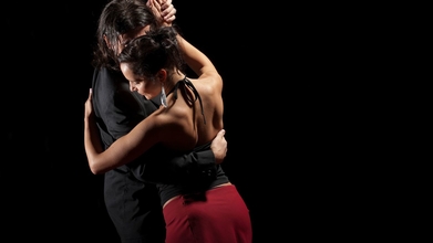 Casting parejas de baile de 20 a 40 años para rodaje en Madrid