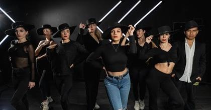 Caramelo Dance Company - Ran Kan Kan